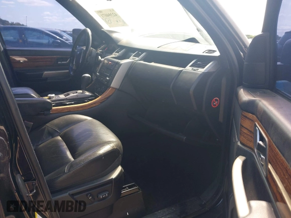 2008 Land Rover Range Rover Sport SC with VIN SALSH23428A174923, listed as a IAAI auction lot 42394071 with 158,947 mi miles and . Bid and sale history available at DreamBid. Image 5.