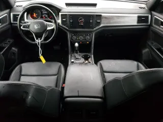2020 Volkswagen Atlas Cross Sport 3.6L V6 SE w/Technology with VIN 1V21E2CA3LC212530, listed as a Copart auction lot 79246373 with 60,073 mi miles. Bid and sale history available at carsss.com. Image 8.