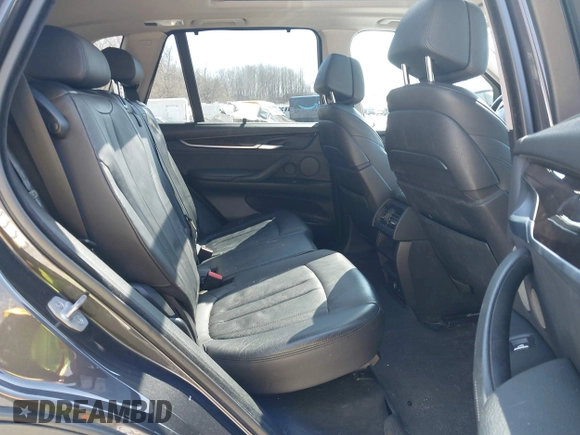 2014 BMW X5 xDrive35i with VIN 5UXKR0C5XE0H21439, listed as a IAAI auction lot 42031622 with 1 mi miles. Bid and sale history available at carsss.com. Image 8.