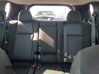 2023 Mitsubishi Outlander ES z VIN JA4J3TA80PZ028429, wystawiony jako Copart lot #51299855 z przebiegiem 158 266 mil mil oraz Szkoda całkowita • Salvage title. Historia ofert i sprzedaży dostępna na DreamBid. Obrazek 10.