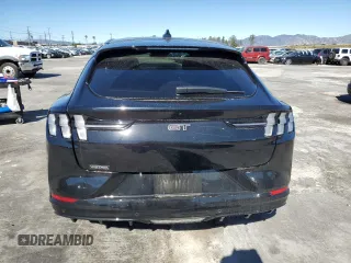 2021 Ford Mustang Mach-E GT z VIN 3FMTK4SX0MME01877, wystawiony jako Copart lot #40245063 z przebiegiem 26 657 mil mil oraz . Historia ofert i sprzedaży dostępna na DreamBid. Obrazek 6.
