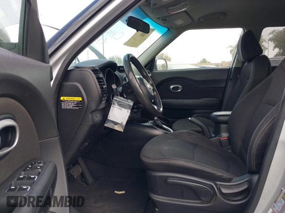 2019 Kia Soul with VIN KNDJN2A28K7694447, listed as a IAAI auction lot 42115406 with 84,065 mi miles and . Bid and sale history available at DreamBid. Image 5.