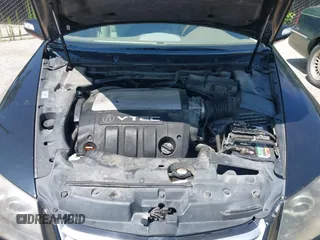 2005 Acura RL с VIN JH4KB16535C012806, выставлен на аукционе IAAI как лот 42876622 с пробегом 171 398 миль миль и . История ставок и продаж доступна на DreamBid. Изображение 10.