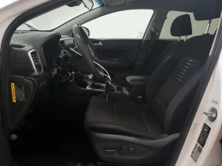 2021 Kia Sportage LX with VIN KNDPM3AC8M7893044, listed as a Copart auction lot 54441955 with 112,011 mi miles and Clean Title. Bid and sale history available at carsss.com. Image 7.