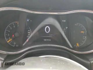 2018 Jeep Grand Cherokee Laredo E with VIN 1C4RJEAG2JC304458, listed as a Copart auction lot 45385415 with 102,172 mi miles and Salvage Title. Bid and sale history available at carsss.com. Image 9.