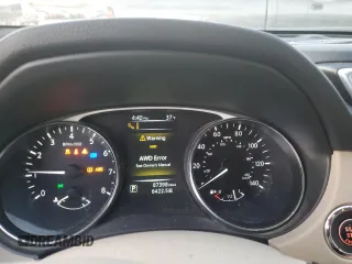 2015 Nissan Rogue SL with VIN 5N1AT2MV8FC822450, listed as a Copart auction lot 84527264 with 87,398 mi miles and Salvage Title. Bid and sale history available at carsss.com. Image 9.