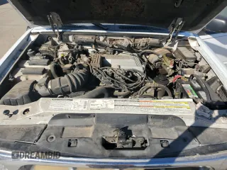 1997 Ford Explorer XLT z VIN 1FMDU32P8VZC08904, wystawiony jako Copart lot #78166244 z przebiegiem 232 404 mil mil oraz Szkoda całkowita • Salvage title. Historia ofert i sprzedaży dostępna na DreamBid. Obrazek 13.