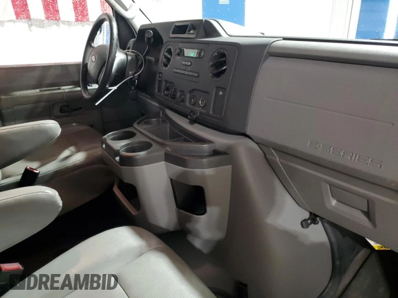 2014 Ford Econoline Cargo Commercial z VIN 1FTNE1EW9EDA49417, wystawiony jako Copart lot #57903895 z przebiegiem 39 300 mil mil oraz Czysty tytuł • Clean title. Historia ofert i sprzedaży dostępna na DreamBid. Obrazek 8.