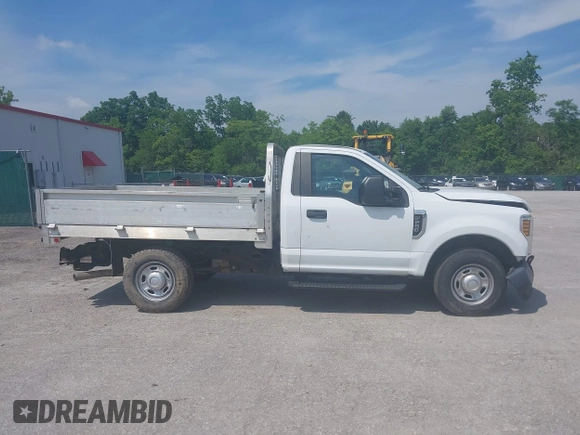 2018 Ford F-250 XL z VIN 1FDBF2A60JEC21183, wystawiony jako IAAI lot #42589005 z przebiegiem 76 581 mil mil oraz . Historia ofert i sprzedaży dostępna na DreamBid. Obrazek 12.