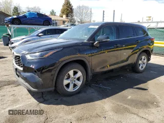 2021 Toyota Highlander L z VIN 5TDBZRBH1MS537811, wystawiony jako Copart lot #53372695 z przebiegiem 58 727 mil mil oraz Szkoda całkowita • Salvage title. Historia ofert i sprzedaży dostępna na DreamBid. Obrazek 1.