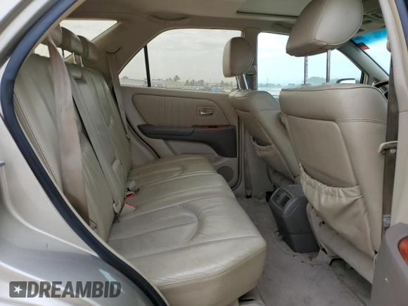2003 Lexus RX 300 with VIN JTJGF10UX30150298, listed as a Copart auction lot 68138514 with 295,600 mi miles and Salvage Title. Bid and sale history available at carsss.com. Image 11.