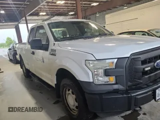 2015 Ford F-150 XLT z VIN 1FTFX1EF7FKD06649, wystawiony jako IAAI lot #42615380 z przebiegiem 177 590 mil mil oraz . Historia ofert i sprzedaży dostępna na DreamBid. Obrazek 12.