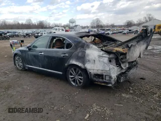 2015 Lexus LS 460 z VIN JTHCL5EF7F5023557, wystawiony jako Copart lot #42178425 z przebiegiem Nie podano mil oraz Szkoda całkowita • Salvage title. Historia ofert i sprzedaży dostępna na DreamBid. Obrazek 2.