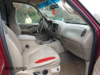 2001 Ford Expedition Eddie Bauer with VIN 1FMPU18L81LA96270, listed as a IAAI auction lot 41806970 with 171,522 mi miles and . Bid and sale history available at DreamBid. Image 5.