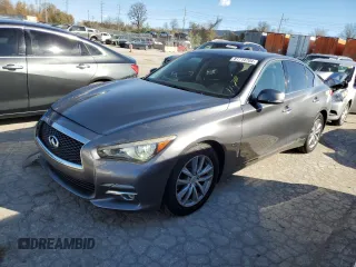 2016 Infiniti Q50 2.0t Premium with VIN JN1CV7AP0GM201289, listed as a Copart auction lot 81714704 with 137,180 mi miles and Salvage Title. Bid and sale history available at carsss.com. Image 1.