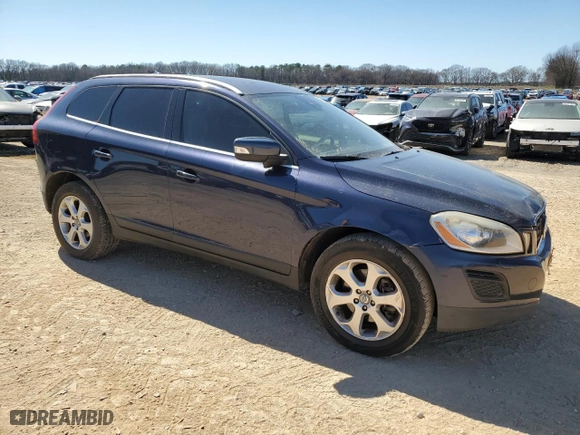 2013 Volvo XC60 3.2L with VIN YV4952DLXD2382067, listed as a Copart auction lot 48922865 with 111,648 mi miles and Salvage Title. Bid and sale history available at carsss.com. Image 4.