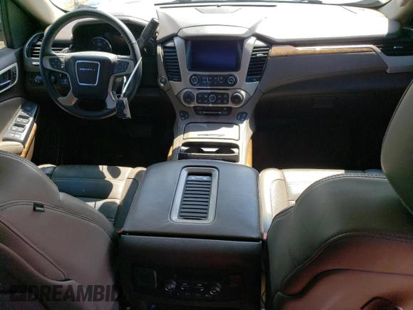 2018 GMC Yukon XL Denali with VIN 1GKS2HKJ8JR358438, listed as a Copart auction lot 69838364 with 47,198 mi miles and Salvage Title. Bid and sale history available at carsss.com. Image 8.