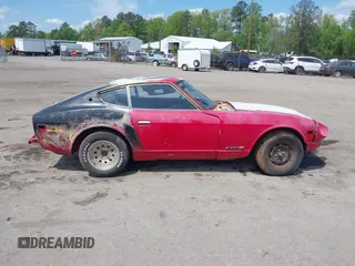 1977 Datsun 280ZX z VIN 000000HLS30400903, wystawiony jako IAAI lot #42094018 z przebiegiem Nie podano mil oraz . Historia ofert i sprzedaży dostępna na DreamBid. Obrazek 14.