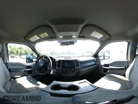 2019 Ford F-250 XL with VIN 1FT7W2BT9KEE35217, listed as a IAAI auction lot 42309355 with 196,739 mi miles and . Bid and sale history available at DreamBid. Image 20.