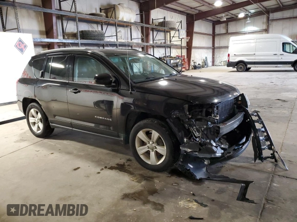 2017 Jeep Compass Latitude with VIN 1C4NJDEB7HD106048, listed as a Copart auction lot 56716925 with 208,777 mi miles and Salvage title. Bid and sale history available at DreamBid. Image 4.