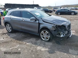 2016 Mercedes-Benz GLA 250 z VIN WDCTG4GB9GJ190161, wystawiony jako IAAI lot #42038958 z przebiegiem 103 706 mil mil oraz . Historia ofert i sprzedaży dostępna na DreamBid. Obrazek 1.