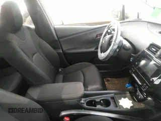 2019 Toyota Prius LE with VIN JTDL9RFU9K3009363, listed as a IAAI auction lot 41812912 with 28,442 mi miles and . Bid and sale history available at DreamBid. Image 5.