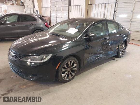 2015 Chrysler 200 S with VIN 1C3CCCBB7FN629131, listed as a IAAI auction lot 41428282 with 290,014 mi miles and . Bid and sale history available at carsss.com. Image 17.