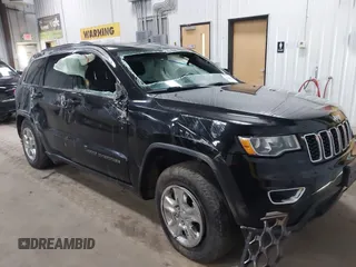 2017 Jeep Grand Cherokee Laredo z VIN 1C4RJFAG2HC625111, wystawiony jako IAAI lot #42044571 z przebiegiem 148 533 mil mil oraz . Historia ofert i sprzedaży dostępna na DreamBid. Obrazek 1.