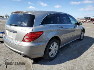 2008 Mercedes-Benz R-Class 3.5L with VIN 4JGCB65E28A086296, listed as a Copart auction lot 79639724 with 283,508 mi miles and Salvage Title. Bid and sale history available at carsss.com. Image 3.