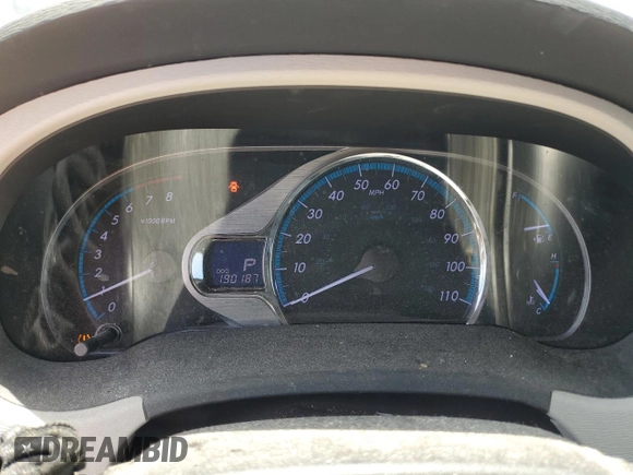 2012 Toyota Sienna XLE with VIN 5TDDK3DC1CS043460, listed as a Copart auction lot 64900495 with 190,187 mi miles and Clean title. Bid and sale history available at DreamBid. Image 9.