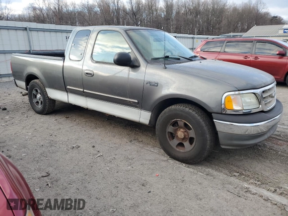 2003 Ford F-150 XL with VIN 1FTRX17283NB71053, listed as a Copart auction lot 46250355 with 171,606 mi miles and Clean Title. Bid and sale history available at carsss.com. Image 4.