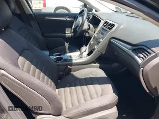 2013 Ford Fusion SE with VIN 3FA6P0H76DR312052, listed as a IAAI auction lot 42088821 with 135,761 mi miles. Bid and sale history available at carsss.com. Image 5.