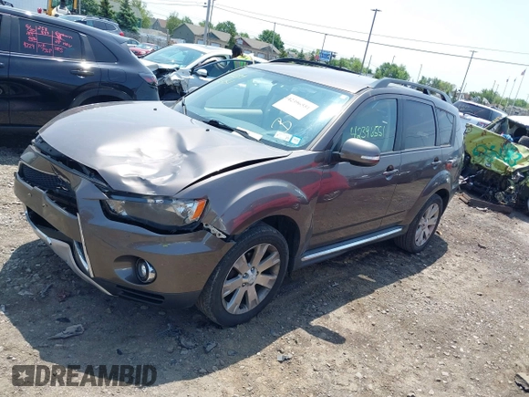 2010 Mitsubishi Outlander z VIN JA4AT3AW5AZ008425, wystawiony jako IAAI lot #42396551 z przebiegiem 134 165 mil mil oraz . Historia ofert i sprzedaży dostępna na DreamBid. Obrazek 2.