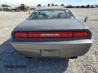 2011 Dodge Challenger z VIN 2B3CJ4DG9BH570202, wystawiony jako Copart lot #73284844 z przebiegiem 217 850 mil mil oraz Szkoda całkowita • Salvage title. Historia ofert i sprzedaży dostępna na DreamBid. Obrazek 6.