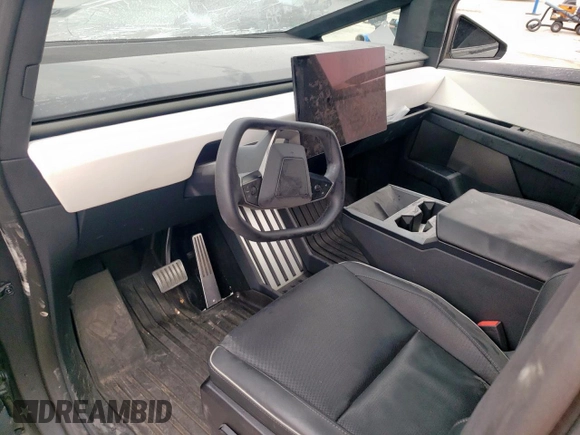 2024 Tesla Cybertruck with VIN 7G2CEHED3RA021099, listed as a Copart auction lot 47808765 with 0 mi miles and Salvage Title. Bid and sale history available at carsss.com. Image 8.