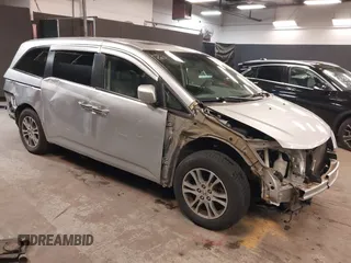 2012 Honda Odyssey EX-L с VIN 5FNRL5H67CB048962, выставлен на аукционе IAAI как лот 42286708 с пробегом 131 403 миль миль и . История ставок и продаж доступна на DreamBid. Изображение 1.