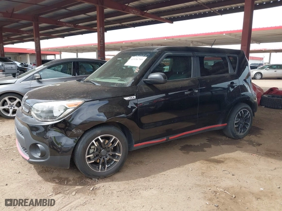 2019 Kia Soul with VIN KNDJN2A28K7684291, listed as a IAAI auction lot 41936705 with 140,653 mi miles. Bid and sale history available at carsss.com. Image 2.