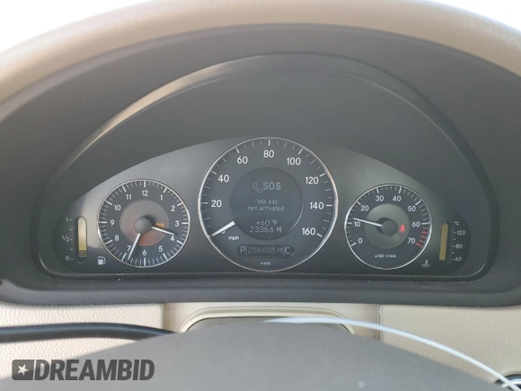 2006 Mercedes-Benz CLK 350 z VIN WDBTJ56JX6F169342, wystawiony jako Copart lot #81269934 z przebiegiem 256 605 mil mil oraz Szkoda całkowita • Salvage title. Historia ofert i sprzedaży dostępna na DreamBid. Obrazek 9.