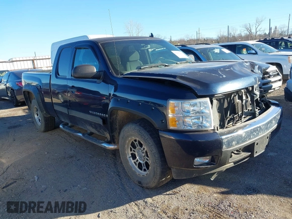 2007 Chevrolet Silverado 1500 1LT with VIN 1GCEK19007Z525378, listed as a IAAI auction lot 41217202 with Not Provided miles and . Bid and sale history available at DreamBid. Image 1.