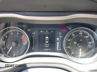 2016 Jeep Cherokee Latitude with VIN 1C4PJMCS1GW300511, listed as a IAAI auction lot 42530739 with 83,097 mi miles and . Bid and sale history available at DreamBid. Image 7.