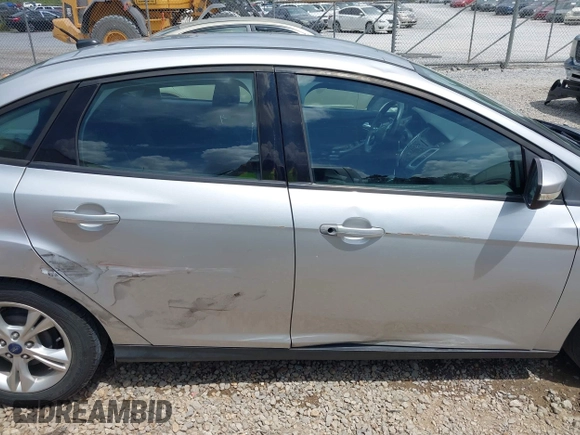 2014 Ford Focus SE with VIN 1FADP3F28EL162669, listed as a IAAI auction lot 42128555 with 104,265 mi miles and . Bid and sale history available at carsss.com. Image 13.