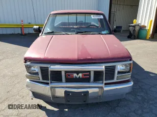 1989 GMC Sierra 1500 with VIN 1GTDC14H5KE547219, listed as a Copart auction lot 48309985 with 36,335 mi miles and Non Repairable. Bid and sale history available at DreamBid. Image 5.