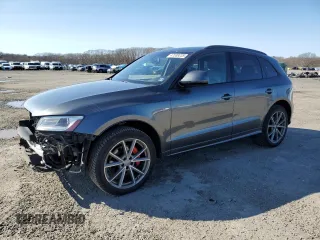 2015 Audi Q5 Premium Plus with VIN WA1DGAFP8FA122237, listed as a Copart auction lot 47339235 with 136,696 mi miles and Clean Title. Bid and sale history available at carsss.com. Image 1.