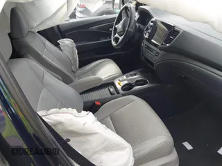 2020 Honda Passport EX-L z VIN 5FNYF8H54LB015073, wystawiony jako IAAI lot #41875214 z przebiegiem 31 363 mil mil oraz . Historia ofert i sprzedaży dostępna na DreamBid. Obrazek 5.