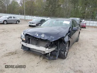 2014 Mercedes-Benz E 350 Luxury with VIN WDDHF8JB0EB063651, listed as a IAAI auction lot 41923115 with 134,702 mi miles and . Bid and sale history available at DreamBid. Image 6.