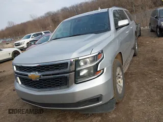 2017 Chevrolet Suburban LT with VIN 1GNSKHKC2HR240545, listed as a IAAI auction lot 41571093 with 33,933 mi miles. Bid and sale history available at carsss.com. Image 6.