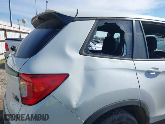 2021 Honda Passport Sport с VIN 5FNYF7H25MB000793, выставлен на аукционе IAAI как лот 41350844 с пробегом 54 958 миль миль и . История ставок и продаж доступна на DreamBid. Изображение 17.