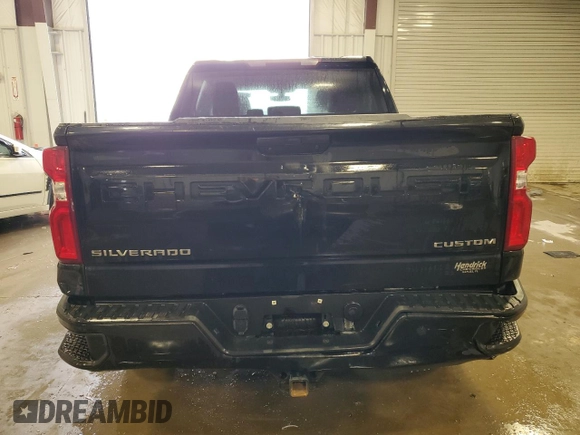 2021 Chevrolet Silverado 1500 Custom with VIN 1GCPYBEH9MZ171784, listed as a Copart auction lot 83081484 with 94,772 mi miles and Salvage Title. Bid and sale history available at DreamBid. Image 6.