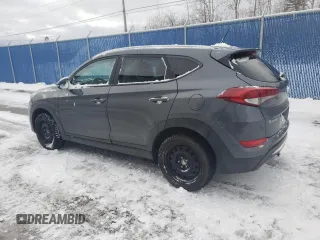 2016 Hyundai Tucson SE z VIN KM8J33A40GU184479, wystawiony jako Copart lot #83184724 z przebiegiem 150 732 mil mil oraz Czysty tytuł • Clean title. Historia ofert i sprzedaży dostępna na DreamBid. Obrazek 2.