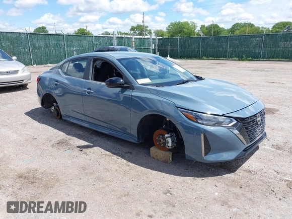2025 Nissan Sentra SR with VIN 3N1AB8DV7SY270972, listed as a IAAI auction lot 42153738 with 1,222 mi miles and . Bid and sale history available at DreamBid. Image 1.